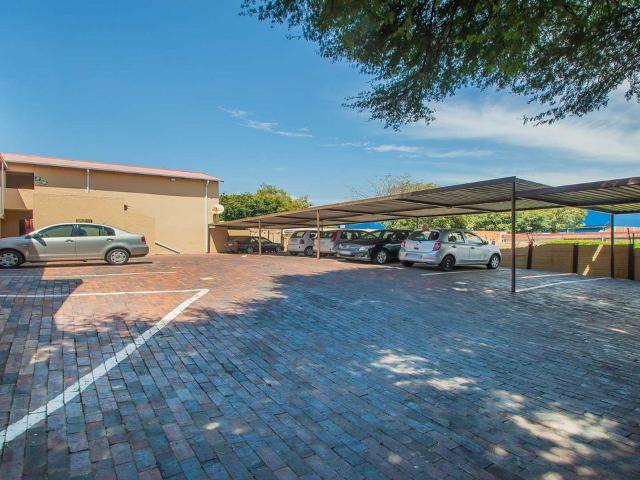 2 Bedroom apartment to rent in Florida, Roodepoort