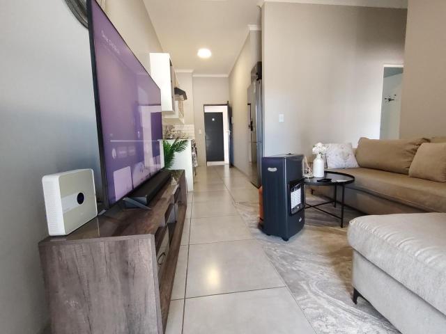 2 Bedroom apartment to rent in Kempton Park AH