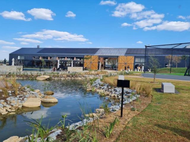 2 Bedroom apartment to rent in Linbro Park, Sandton