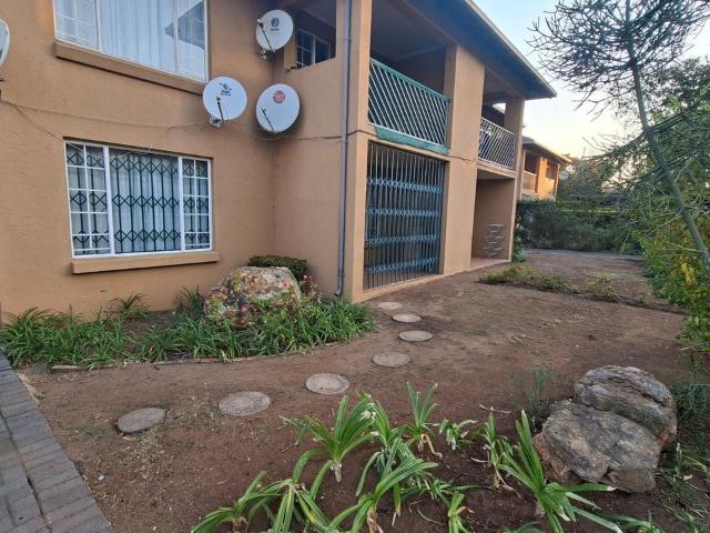 2 Bedroom apartment to rent in Moreleta Park, Pretoria