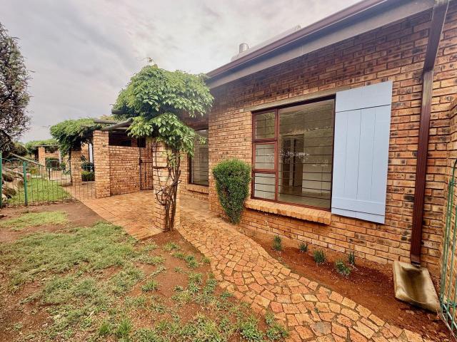 2 Bedroom apartment to rent in North Riding AH, Randburg