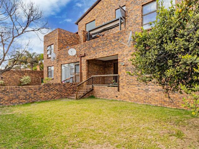 2 Bedroom apartment to rent in North Riding, Randburg