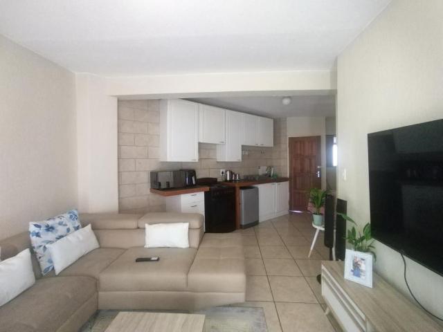 2 Bedroom apartment to rent in Radiokop, Roodepoort
