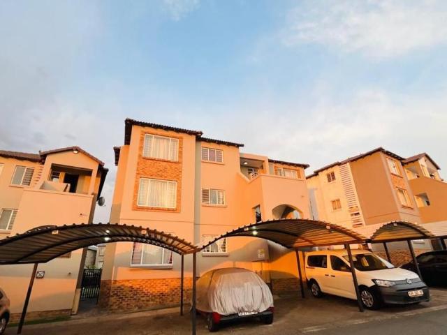 2 Bedroom apartment to rent in Reyno Ridge, Witbank