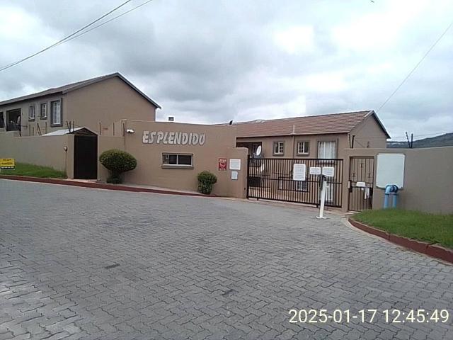 2 Bedroom apartment to rent in Wilgeheuwel, Roodepoort