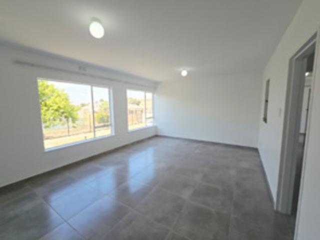 2 Bedroom Apartment to Rent in Thornton