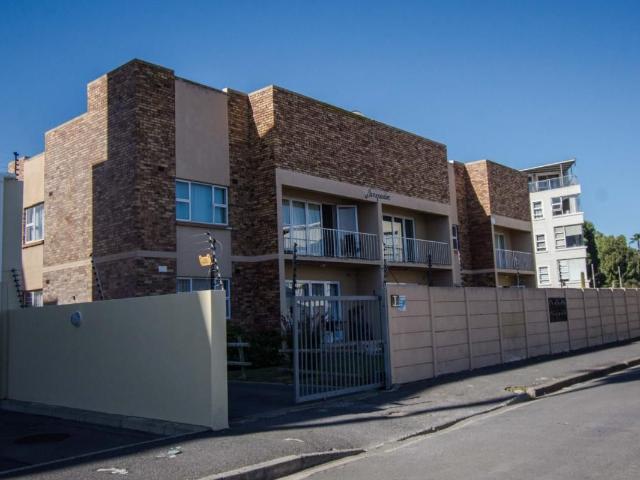 2 Bedroom apartment to rent in Van Ryneveld, Strand