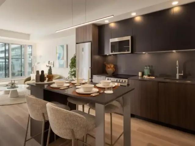 2 Bedroom Apartment Toronto ON 104256912
