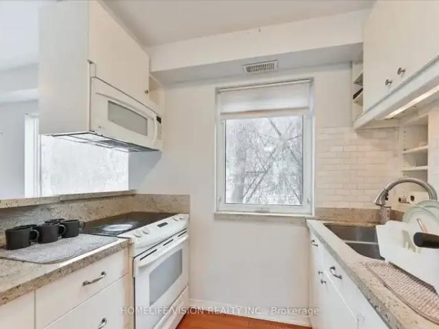 2 Bedroom Apartment Toronto ON 104401430