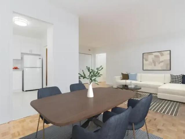 2 Bedroom Apartment Toronto ON 104863367