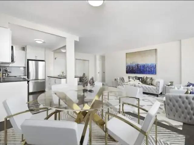 2 Bedroom Apartment Toronto ON 100807374