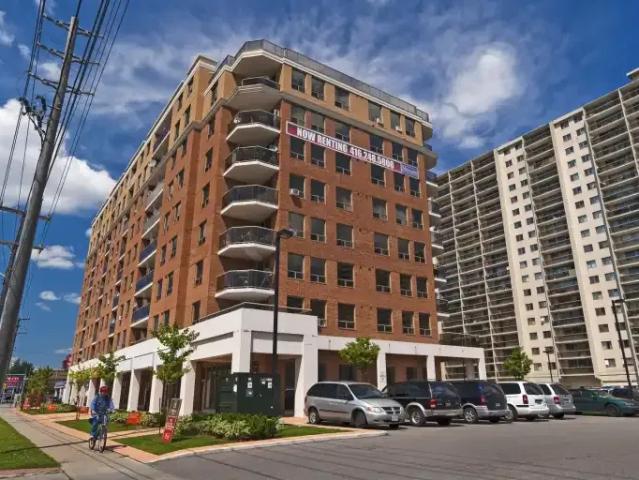2 Bedroom Apartment Toronto ON 103568202