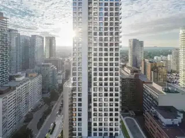 2 Bedroom Apartment Toronto ON 103770444