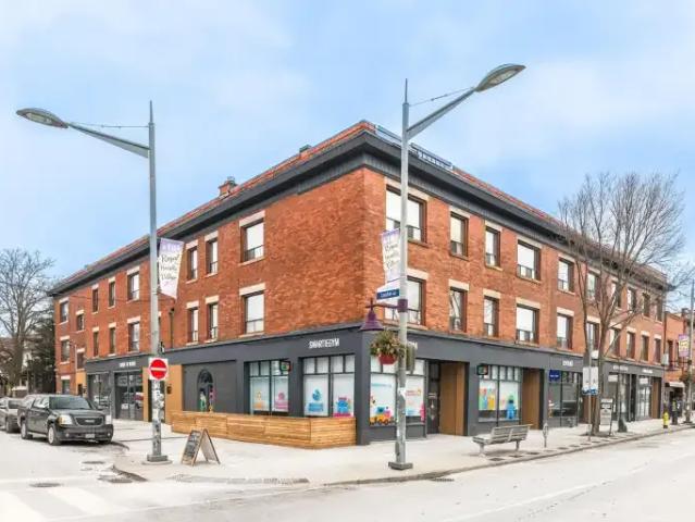2 Bedroom Apartment Toronto ON 103920182