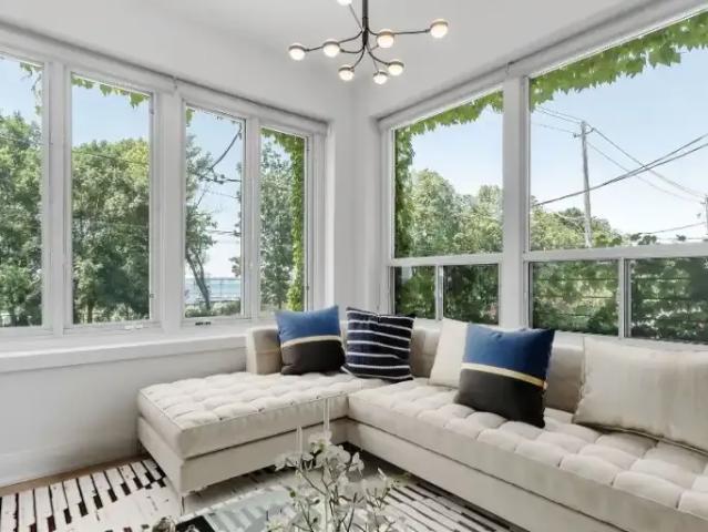2 Bedroom Apartment Toronto ON 95394548