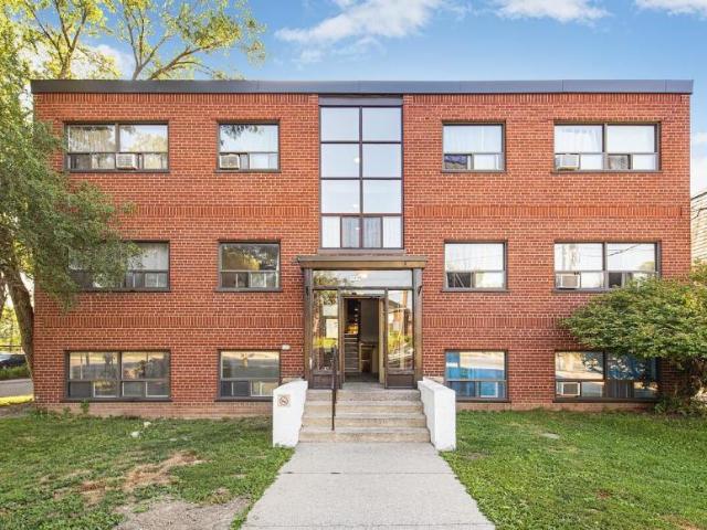 2 Bedroom Apartment Toronto ON 98311229