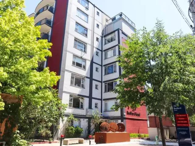 2 Bedroom Apartment Toronto ON 98340416