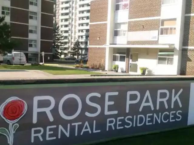 2 Bedroom Apartment Toronto ON 99718184