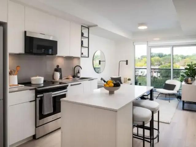 2 Bedroom Apartment Toronto ON LS96251106