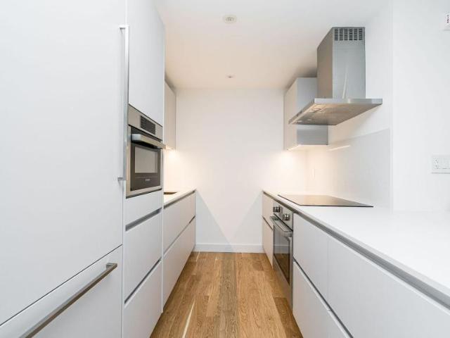 2 Bedroom Apartment Toronto ON LS98313325