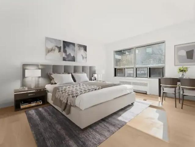 2 Bedroom Apartment Toronto ON LS100707334