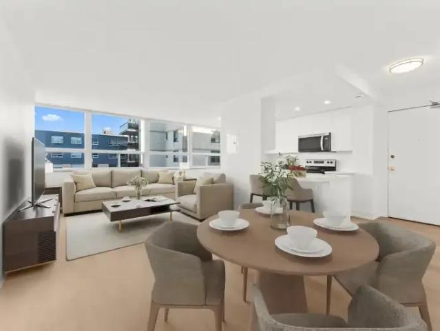 2 Bedroom Apartment Toronto ON LS100707341