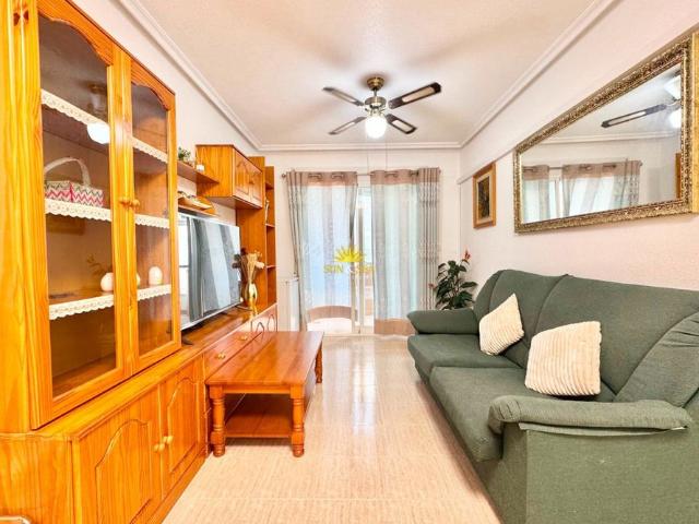 2 BEDROOM APARTMENT TORREVIEJA