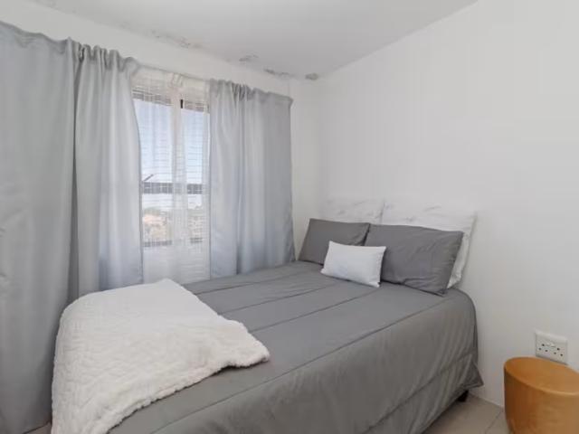 2 Bedroom Apartment Townsend Estate Townsend Estate 103177703