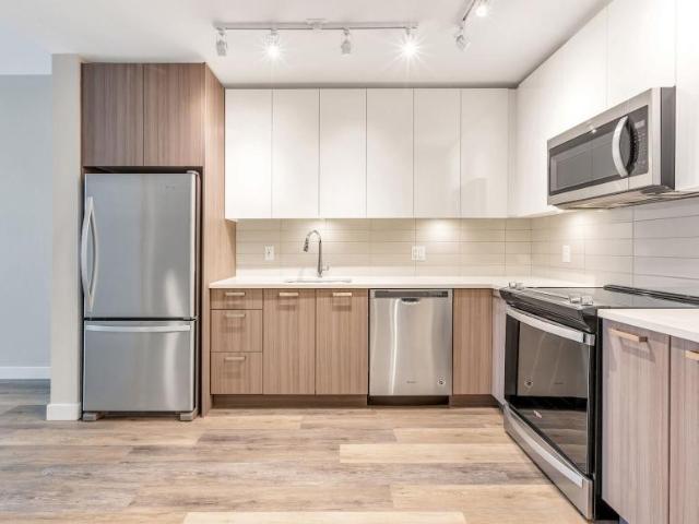 2 Bedroom Apartment Vancouver BC 98313411