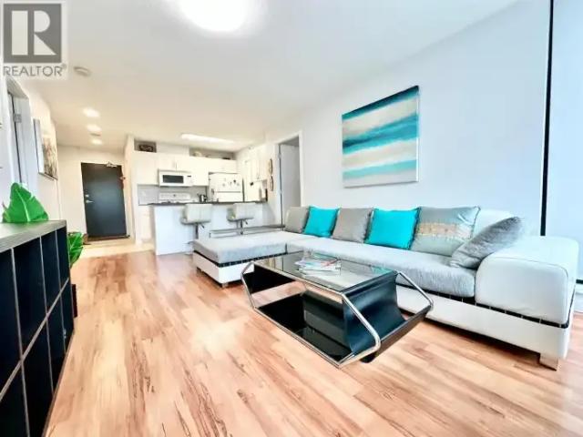 2 Bedroom Apartment Vancouver BC 102578914