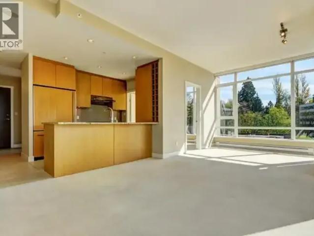 2 Bedroom Apartment Vancouver BC 102587573