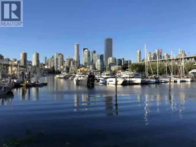 2 Bedroom Apartment Vancouver BC 102883700