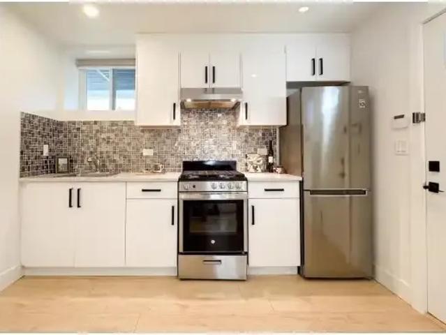 2 Bedroom Apartment Vancouver BC 102366572