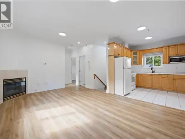 2 Bedroom Apartment Vancouver BC 103355430