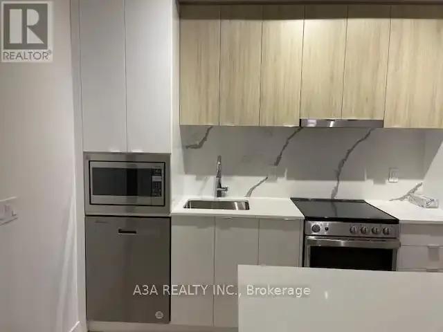 2 Bedroom Apartment Vaughan ON 105048057