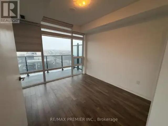 2 Bedroom Apartment Vaughan ON 102847463