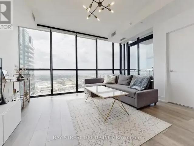 2 Bedroom Apartment Vaughan ON 103840412