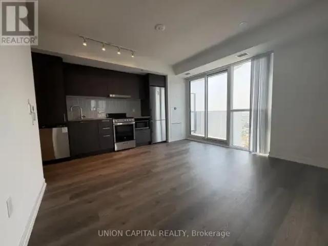 2 Bedroom Apartment Vaughan ON 103879729
