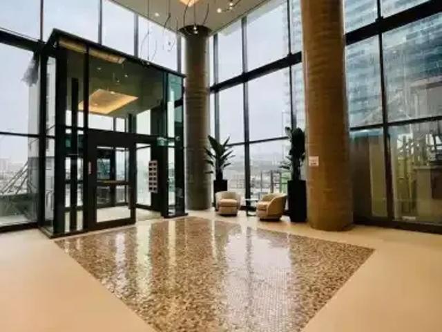 2 Bedroom Apartment Vaughan ON LS101827957