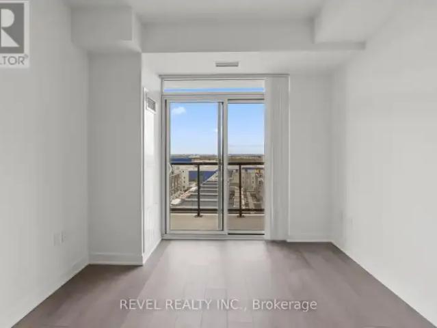 2 Bedroom Apartment Vaughan ON LS102243228