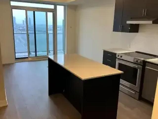 2 Bedroom Apartment Vaughan ON LS103091733
