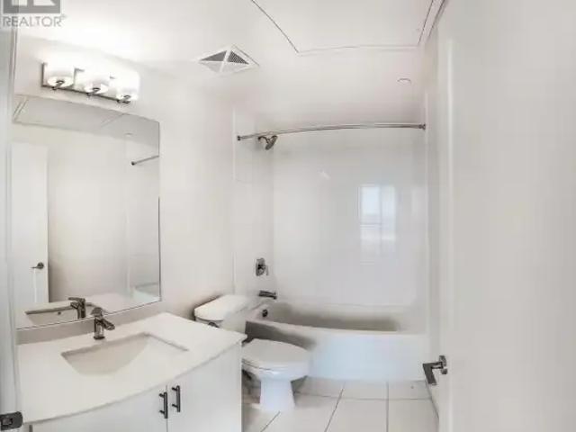 2 Bedroom Apartment Vaughan ON LS103119150