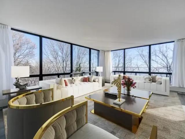2 Bedroom Apartment Verdun QC LS103118072