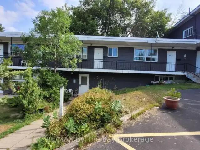 2 Bedroom Apartment Wasaga Beach ON LS102795000