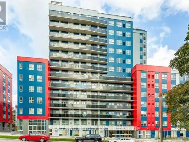 2 Bedroom Apartment Waterloo ON 102052749
