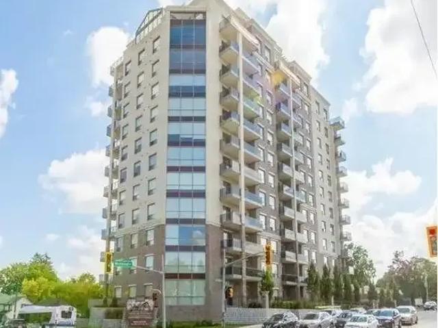 2 Bedroom Apartment Waterloo ON 103879472