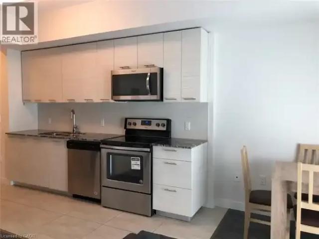 2 Bedroom Apartment Waterloo ON 104563641