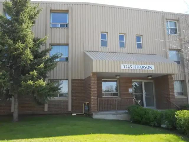 2 Bedroom Apartment Winnipeg MB 102017814