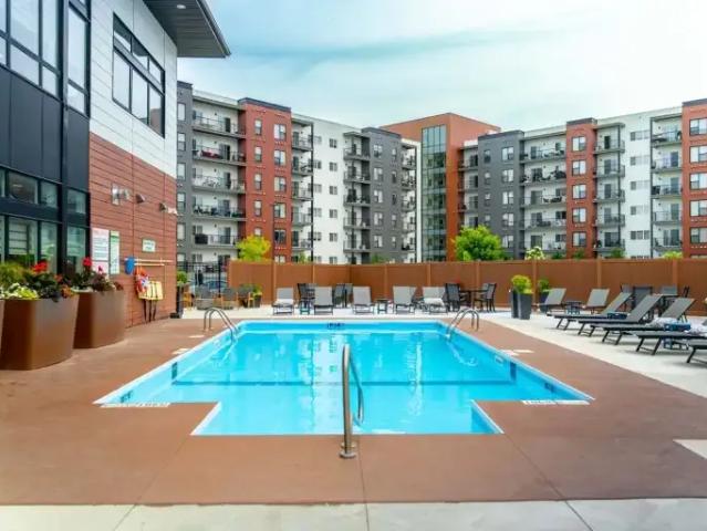 2 Bedroom Apartment Winnipeg MB 103541474