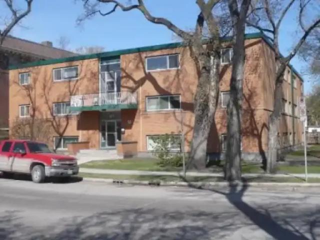 2 Bedroom Apartment Winnipeg MB 103999795